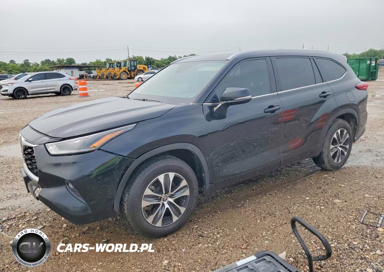 2021 Toyota Highlander Xle – zdjęcie 1 z 13