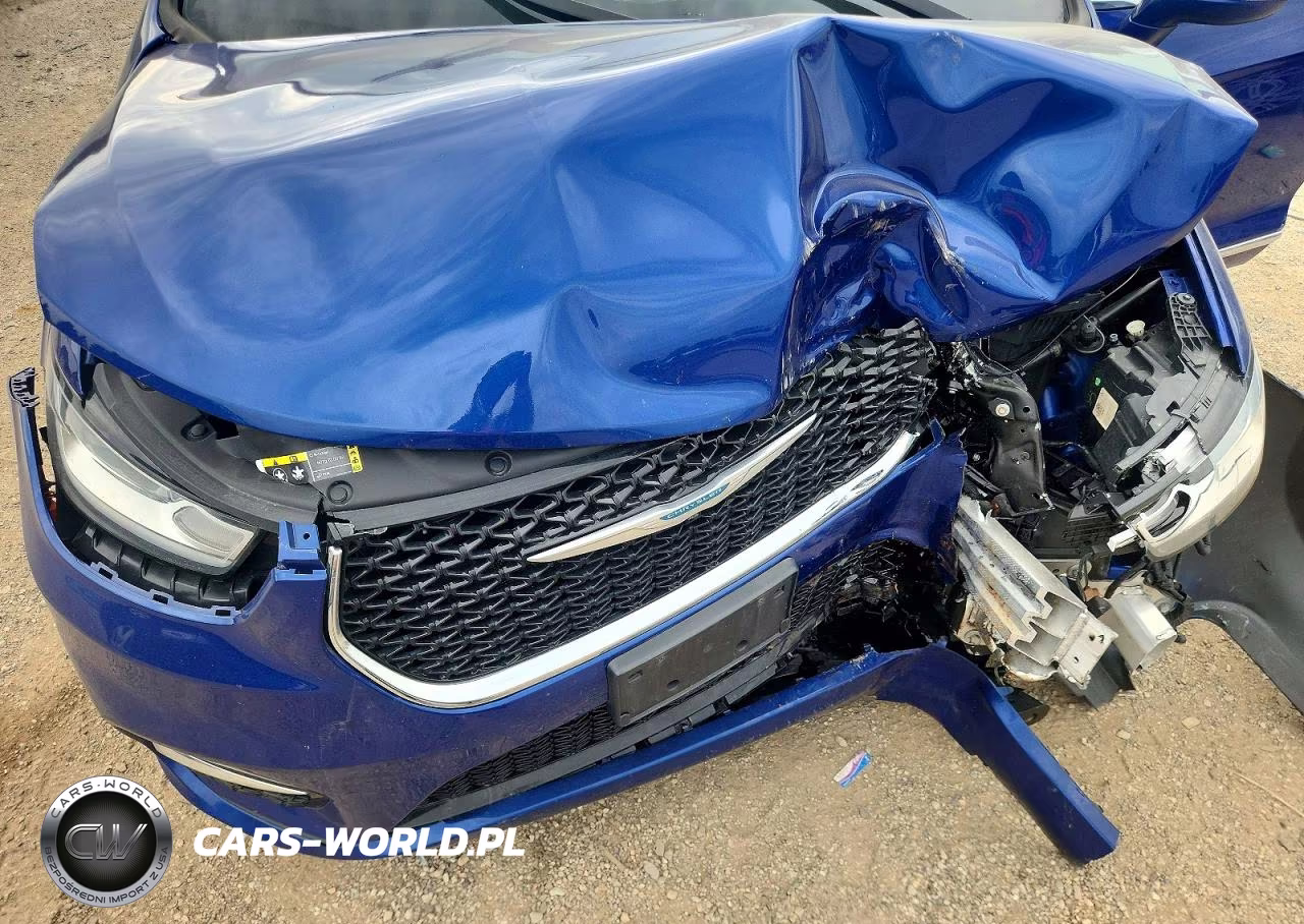 2021 Chrysler Pacifica Hybrid Limited VIN:2C4RC1S75MR501489 - 11
