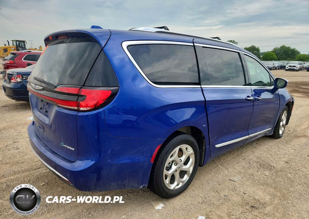 2021 Chrysler Pacifica Hybrid Limited VIN:2C4RC1S75MR501489 - 3