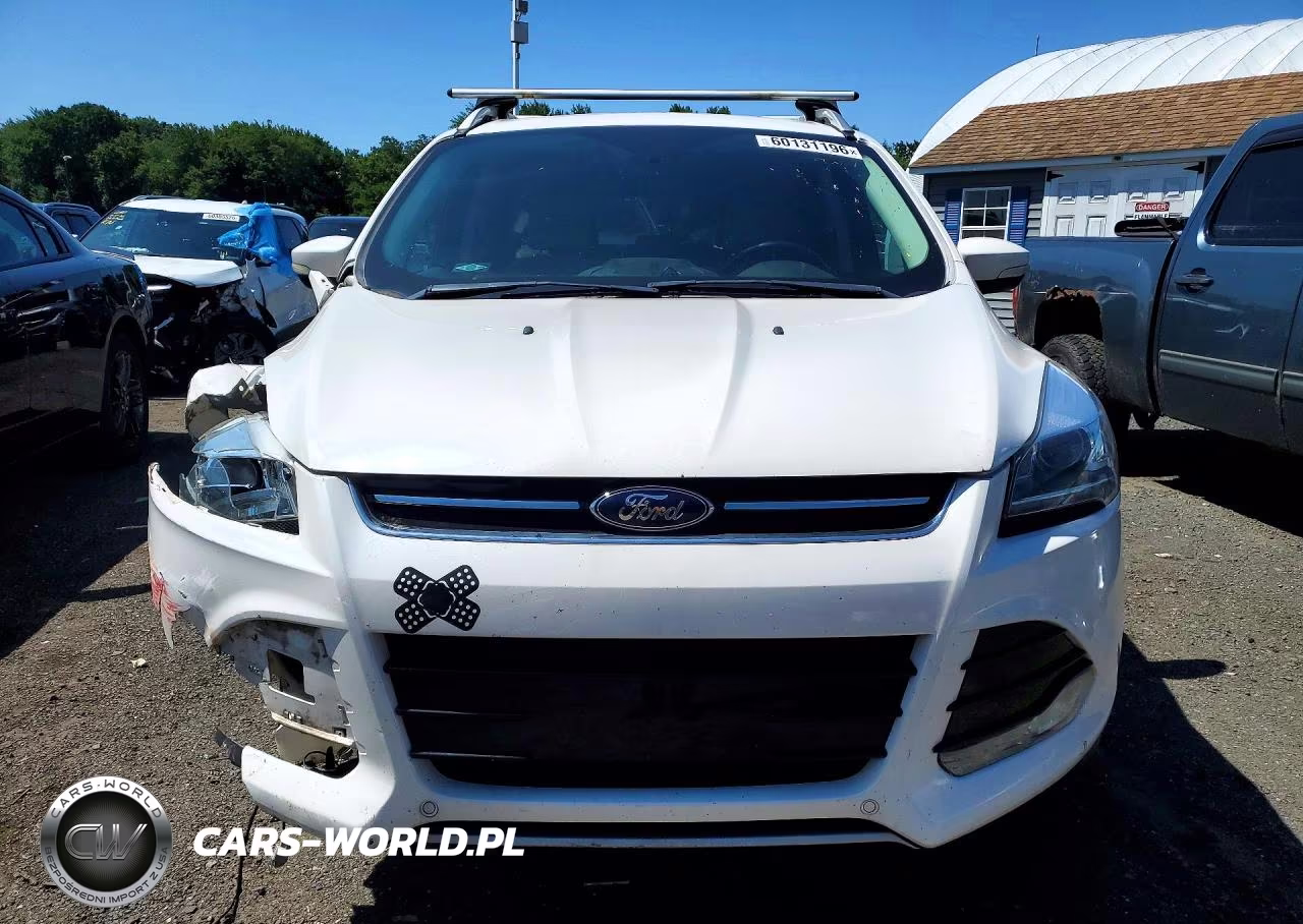 2016 Ford Escape Titanium VIN:1FMCU9J91GUC49540 - 5
