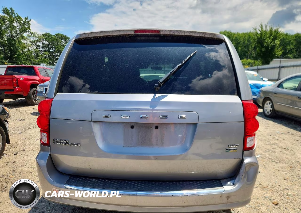 2016 Dodge Grand Caravan Sxt VIN:2C4RDGCG3GR324007 - 6