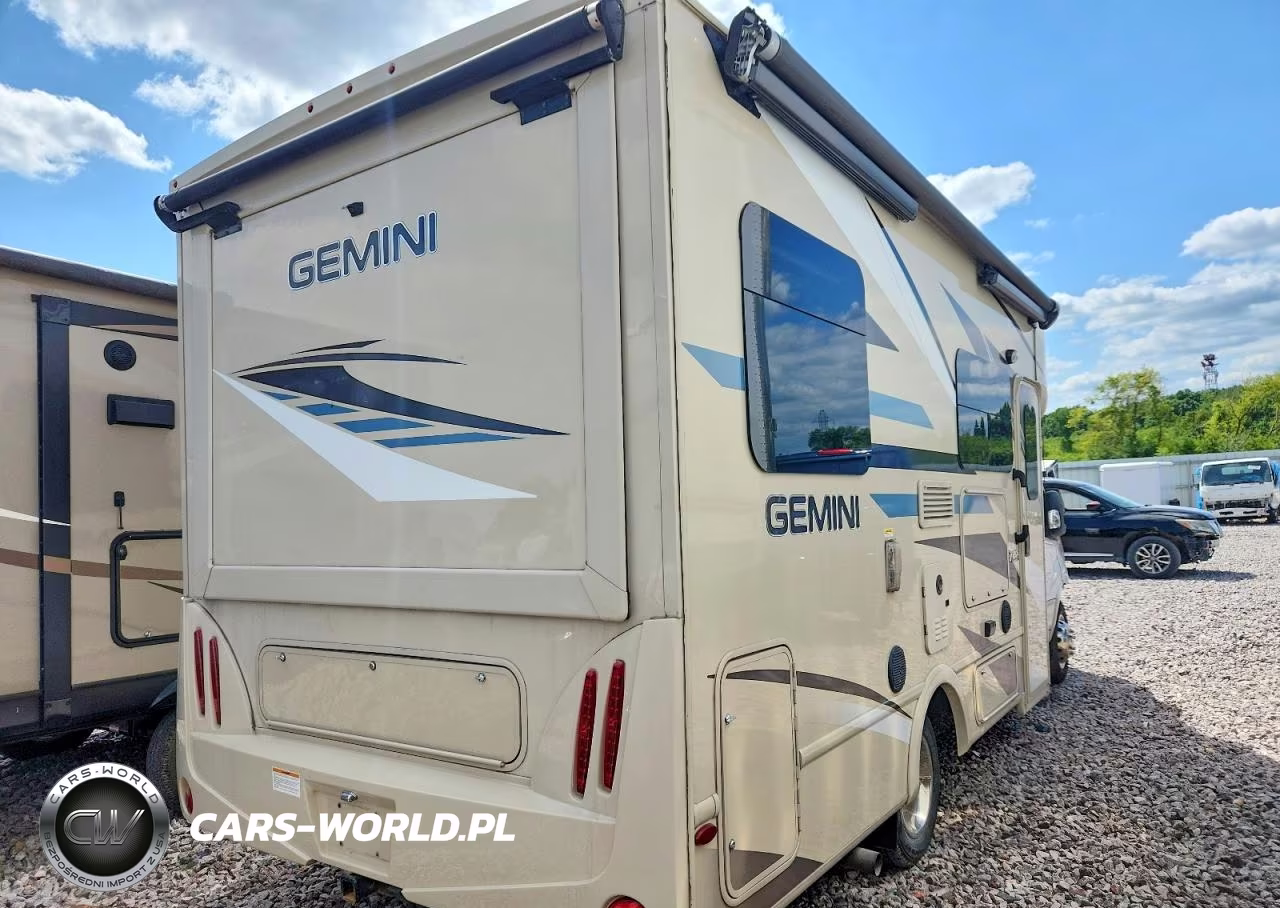 2017 Gemini Rv VIN:1FDWS8PV3HKA47619 - 4