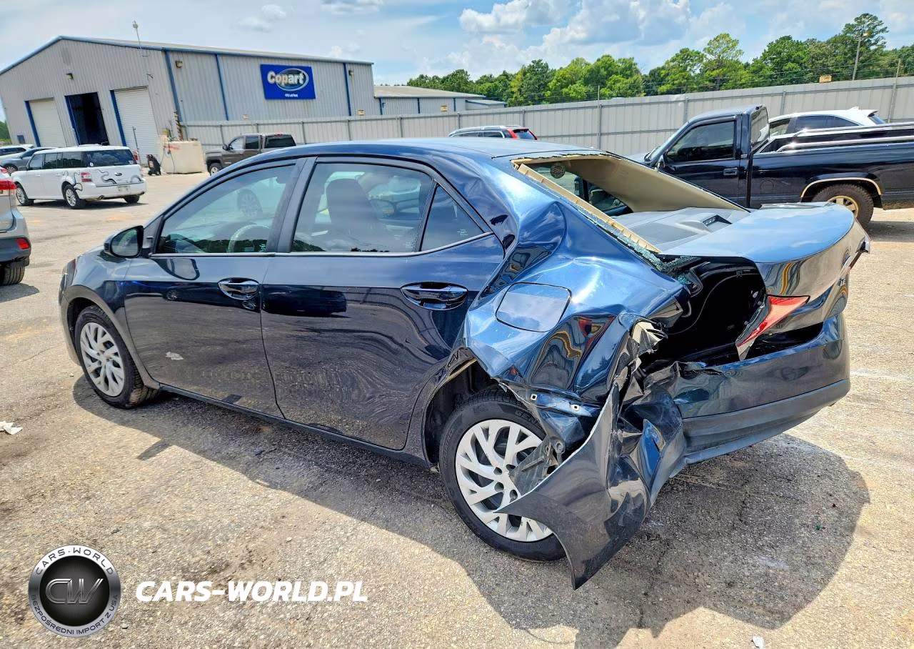 2018 Toyota Corolla Le VIN:2T1BURHE5JC992483 - 2