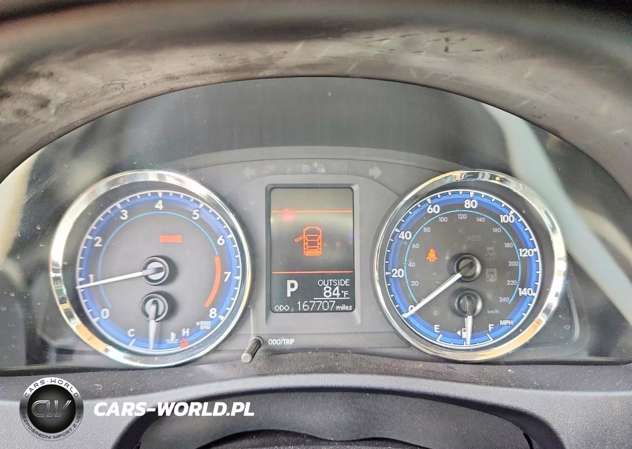 2018 Toyota Corolla Le VIN:2T1BURHE5JC992483 - 9