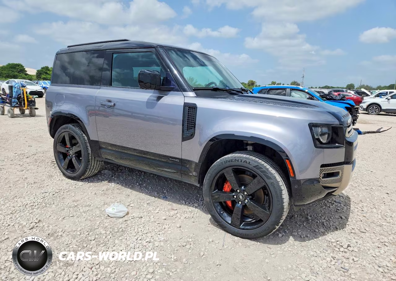 2021 Land Rover Defender 90 X VIN:SALEX6RU2M2054333 - 4