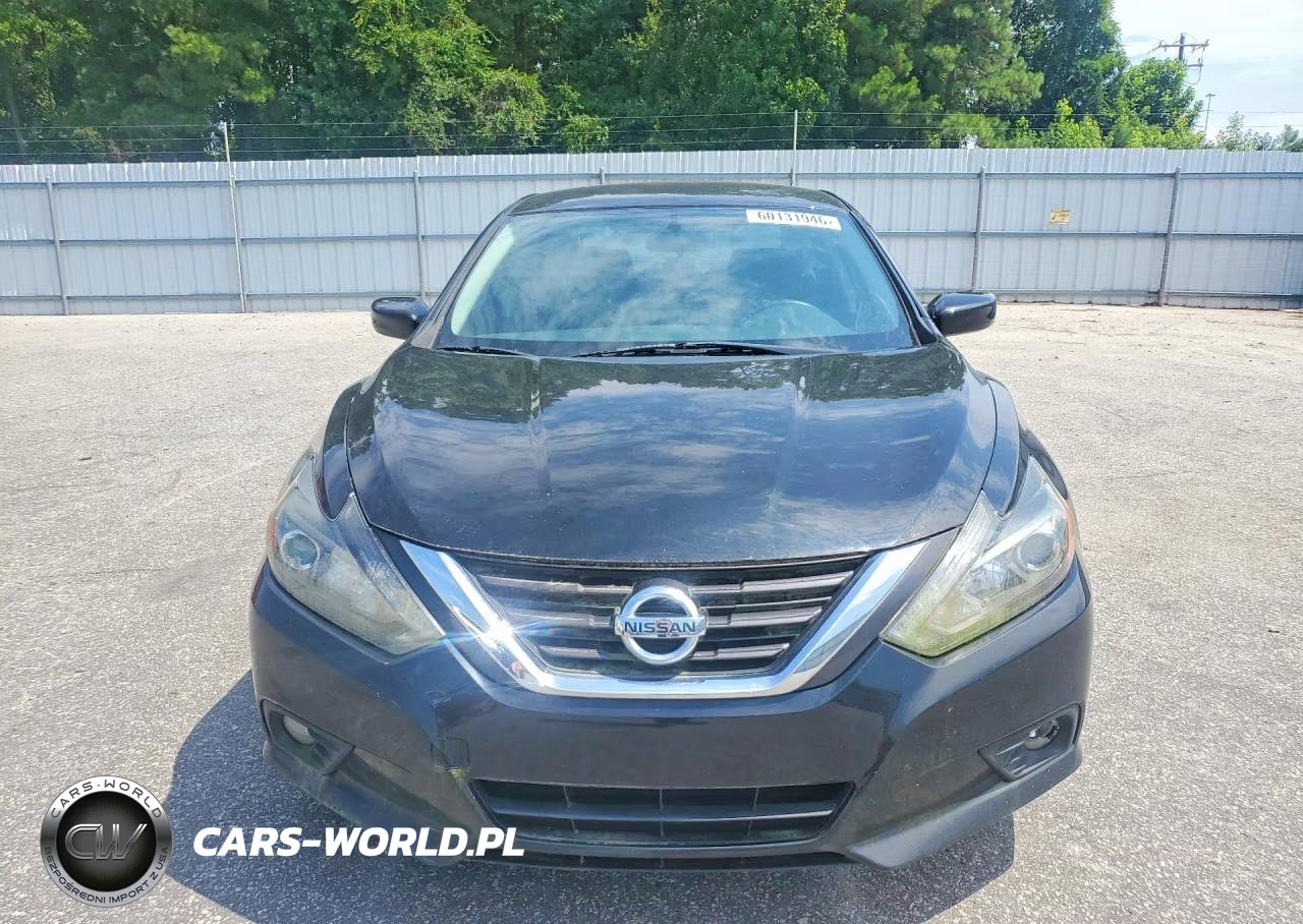2017 Nissan Altima 2.5 Sr VIN:1N4AL3AP9HC168809 - 5