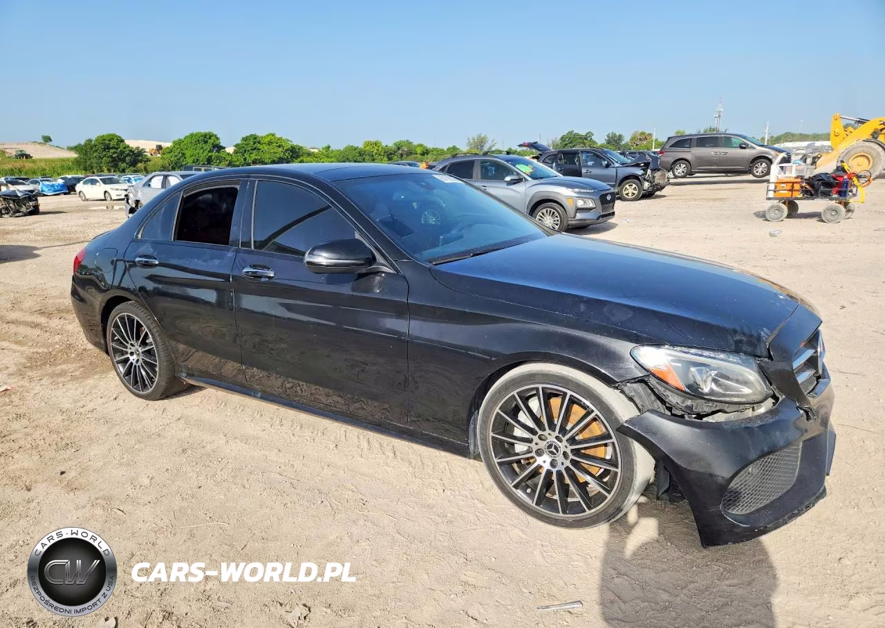 2018 Mercedes-Benz C 300 VIN:WDDWF4JB0JR407092 - 4