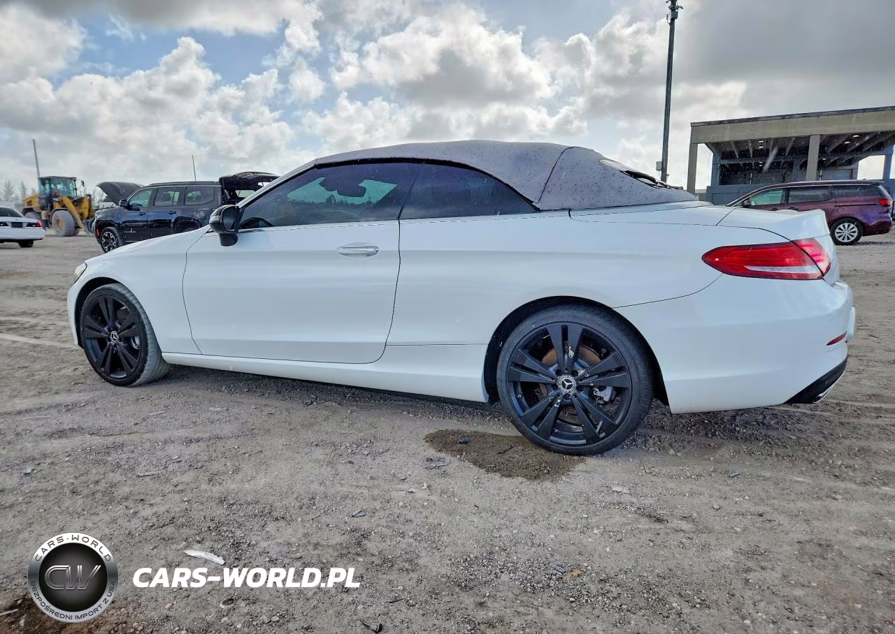 2017 Mercedes-Benz C 300 VIN:WDDWK4JB6HF518379 - 2