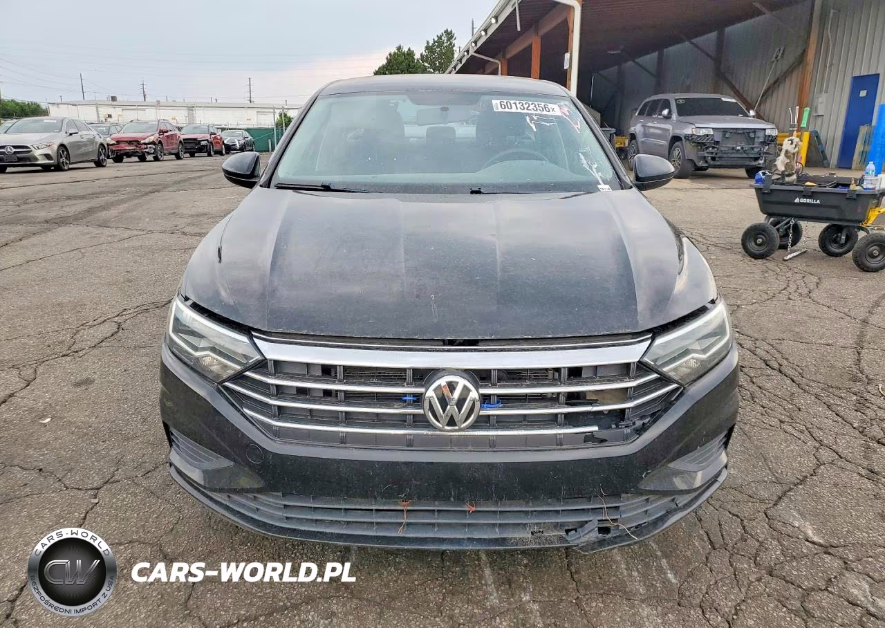 2019 Volkswagen Jetta S VIN:3VWN57BU6KM100391 - 5