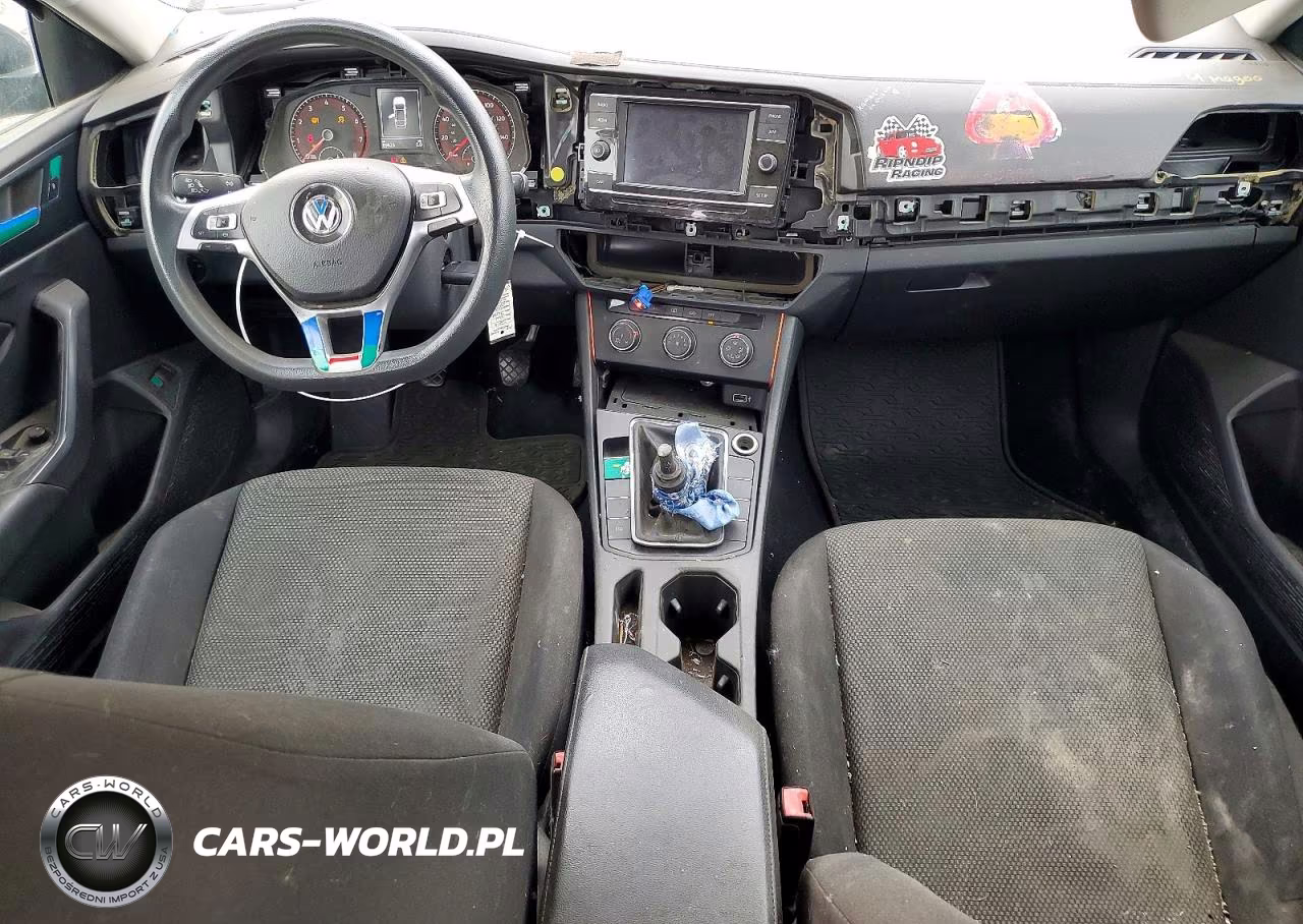 2019 Volkswagen Jetta S VIN:3VWN57BU6KM100391 - 8