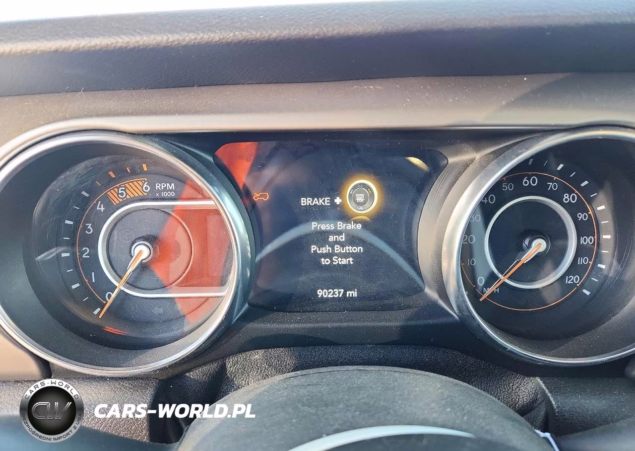 2020 Jeep Wrangler Unlimited Sport VIN:1C4HJXDM4LW347371 - 13