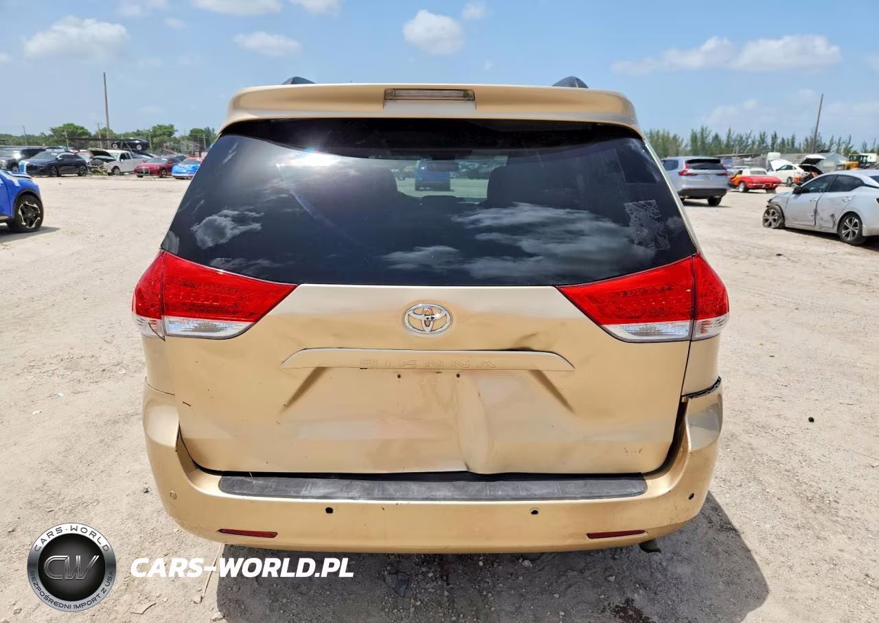 2014 Toyota Sienna Xle 8-Passenger VIN:5TDYK3DC7ES456102 - 6