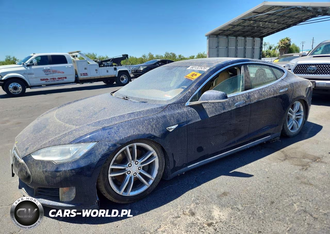 2013 Tesla Model S