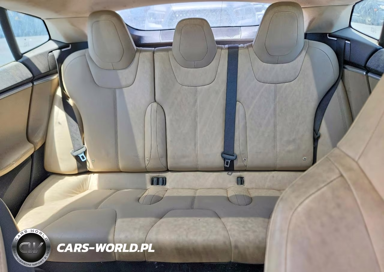 2013 Tesla Model S VIN:5YJSA1CG2DFP04938 - 10