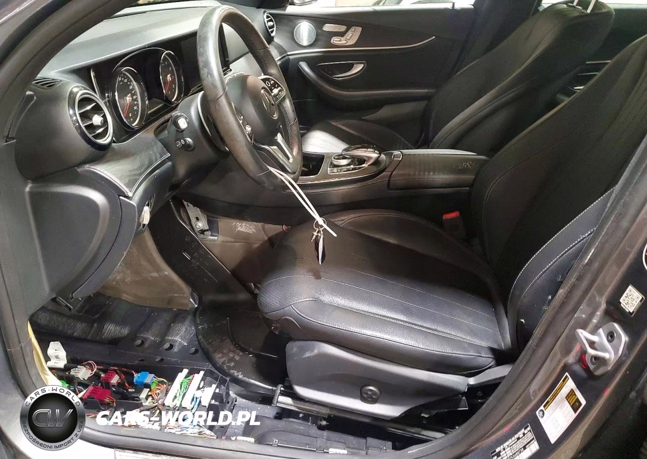 2019 Mercedes-Benz E 300 4Matic VIN:WDDZF4KB7KA688738 - 7