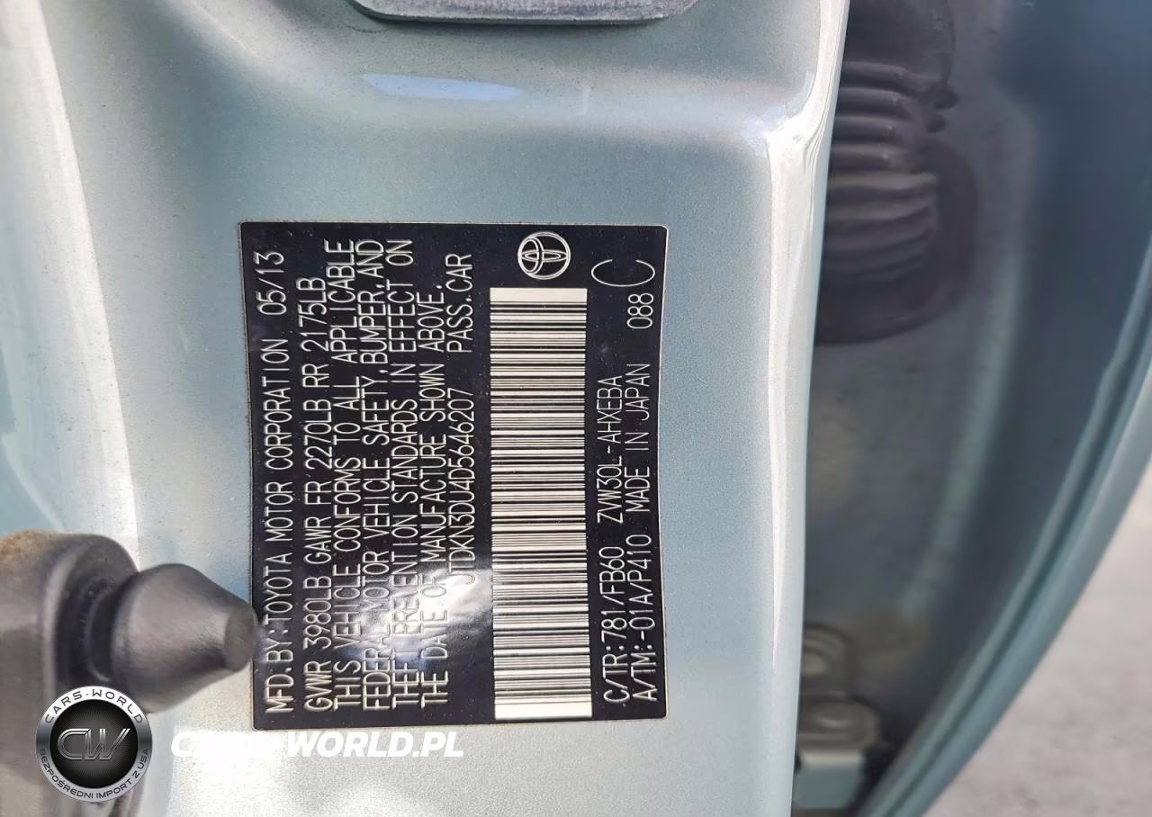 2013 Toyota Prius Three VIN:JTDKN3DU4D5646207 - 13
