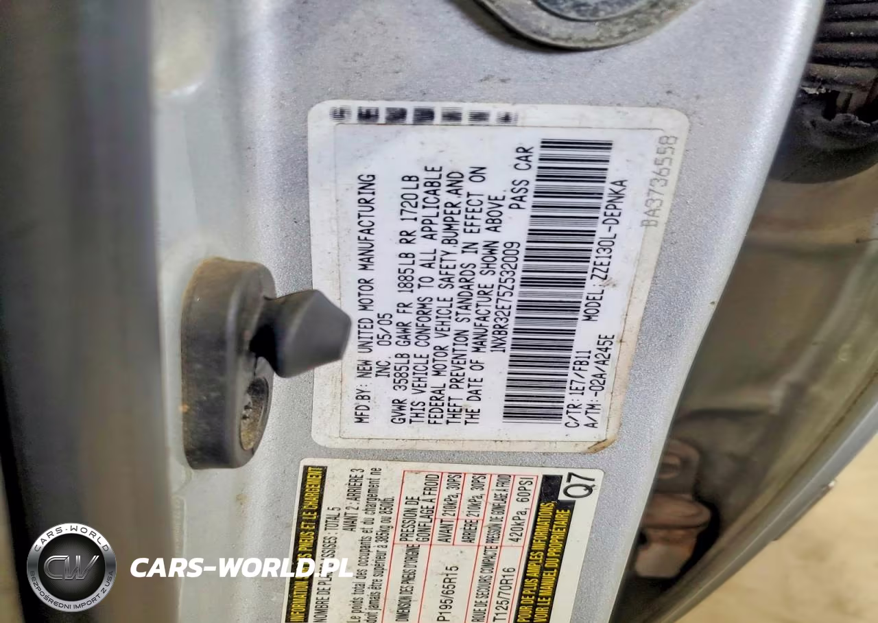 2005 Toyota Corolla Le VIN:1NXBR32E75Z532009 - 12