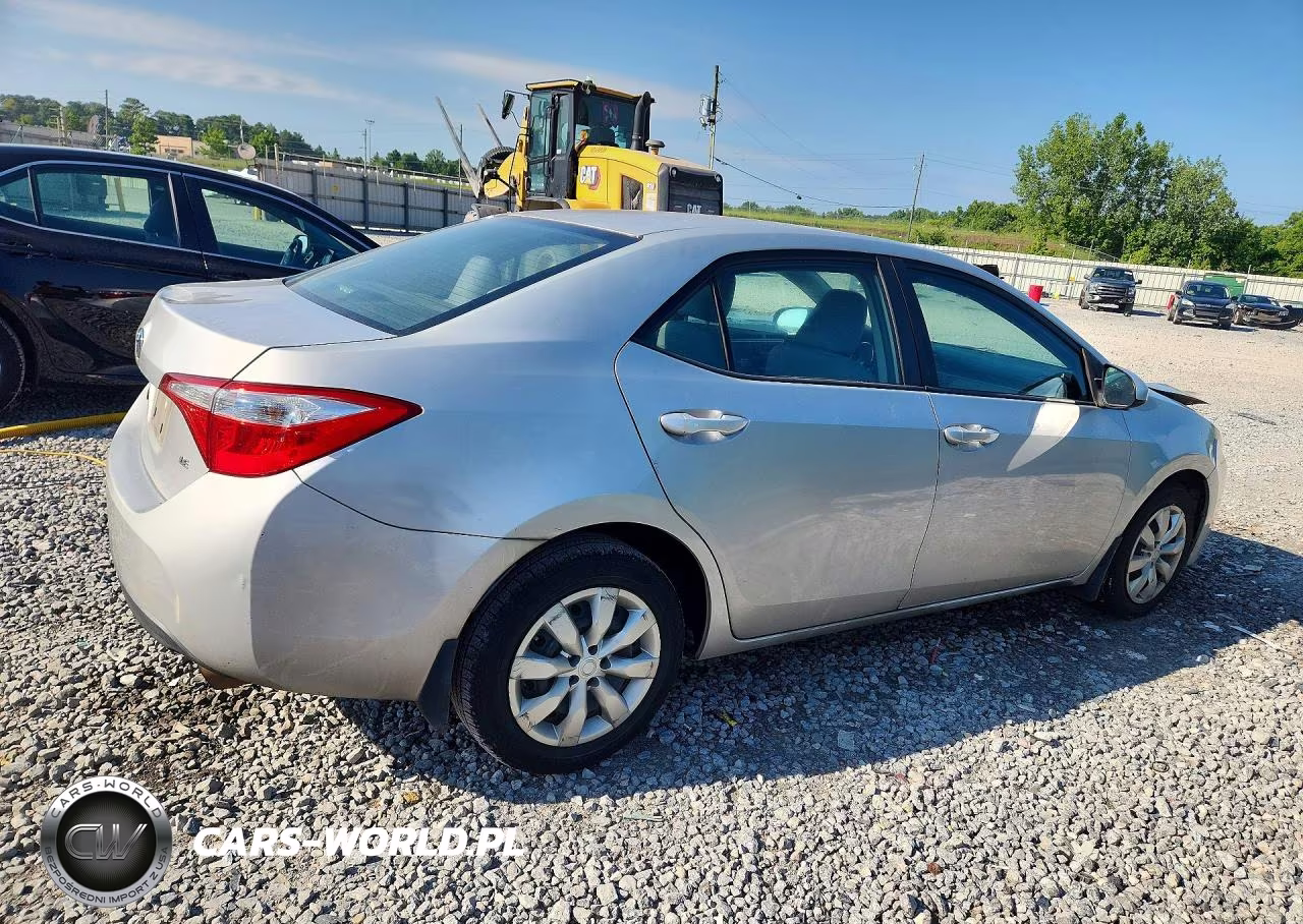 2015 Toyota Corolla L VIN:2T1BURHE2EC204961 - 3