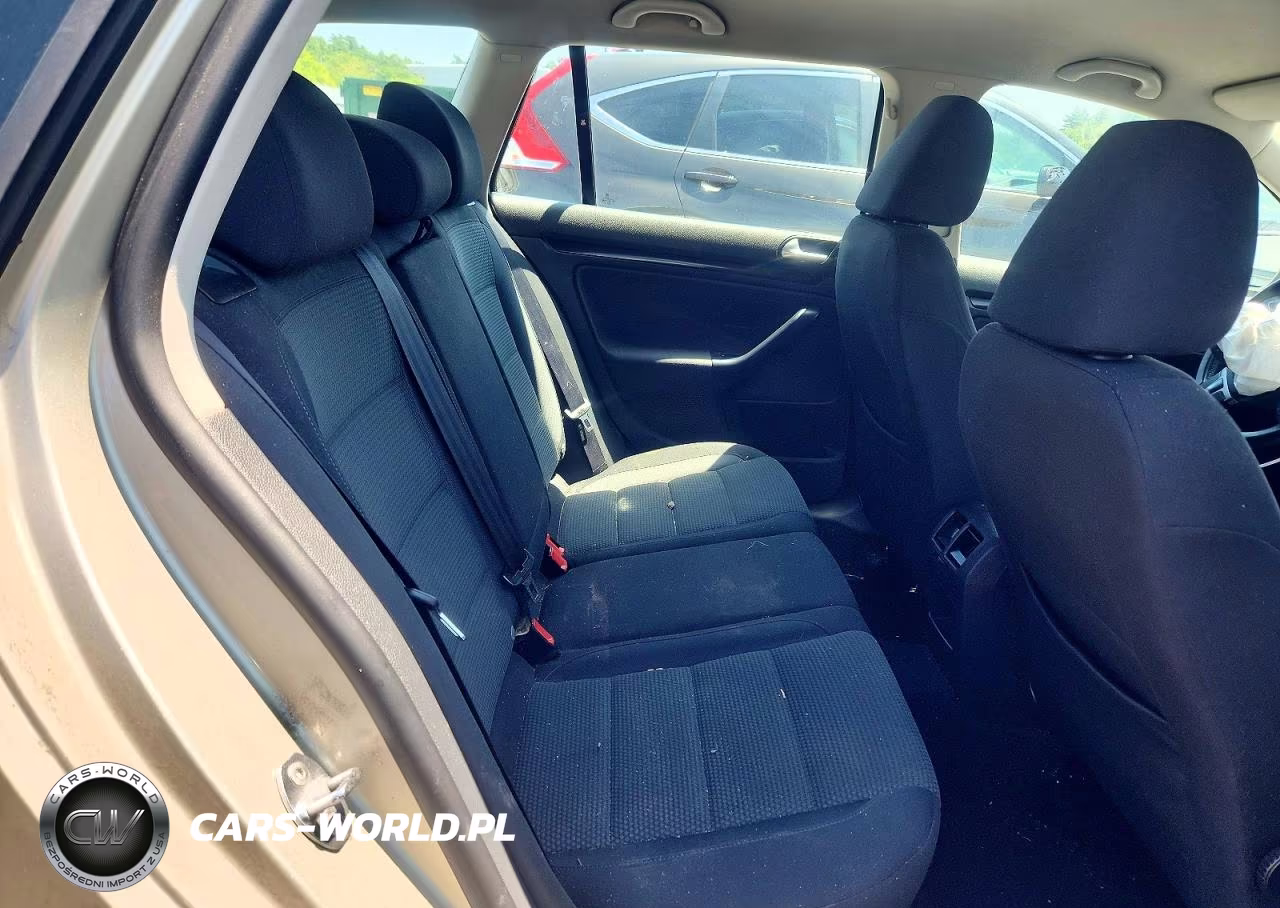 2014 Volkswagen Jetta S VIN:3VWPP7AJ4EM608079 - 10