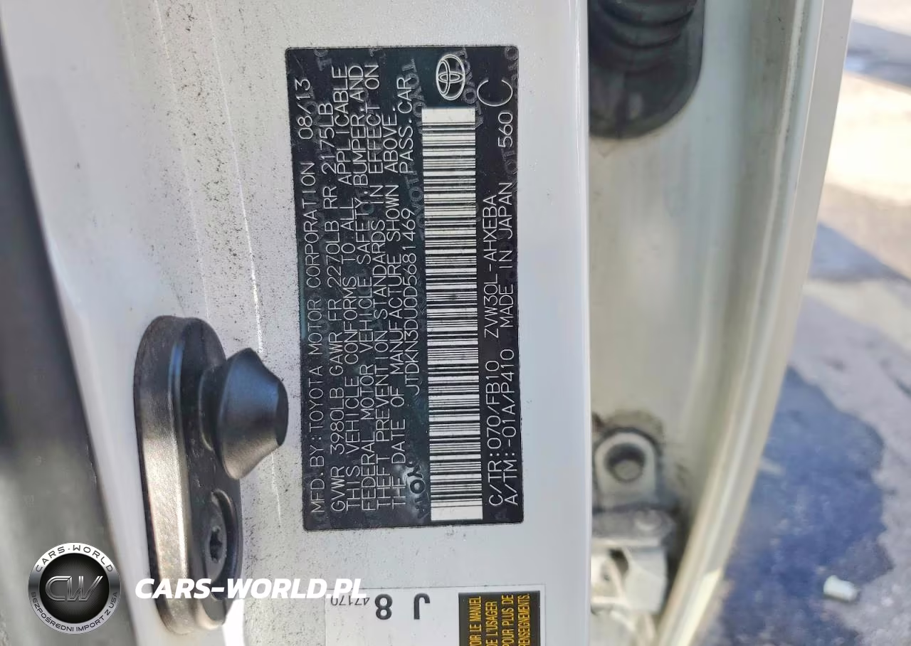 2013 Toyota Prius Two VIN:JTDKN3DU0D5681469 - 12