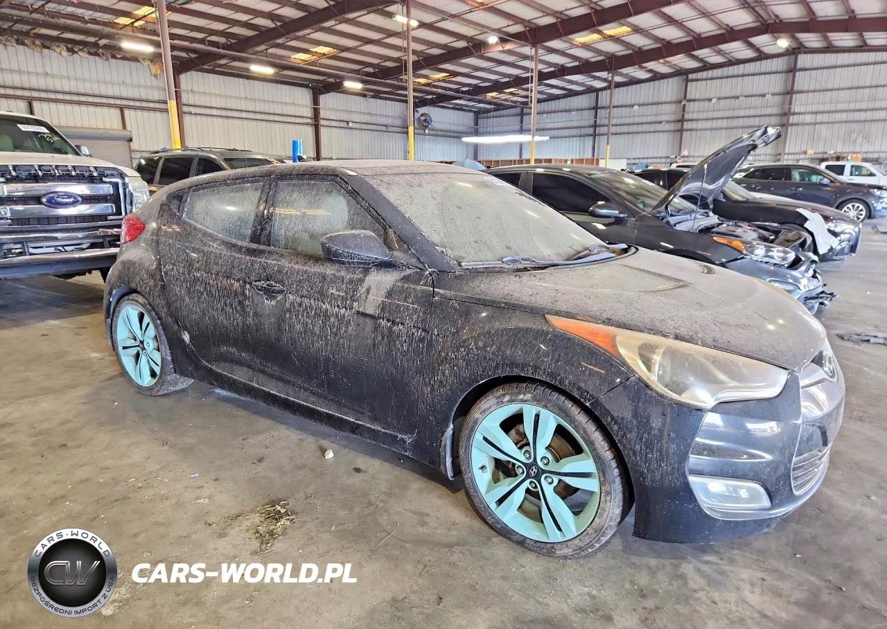 2012 Hyundai Veloster Base VIN:KMHTC6AD8CU054101 - 4