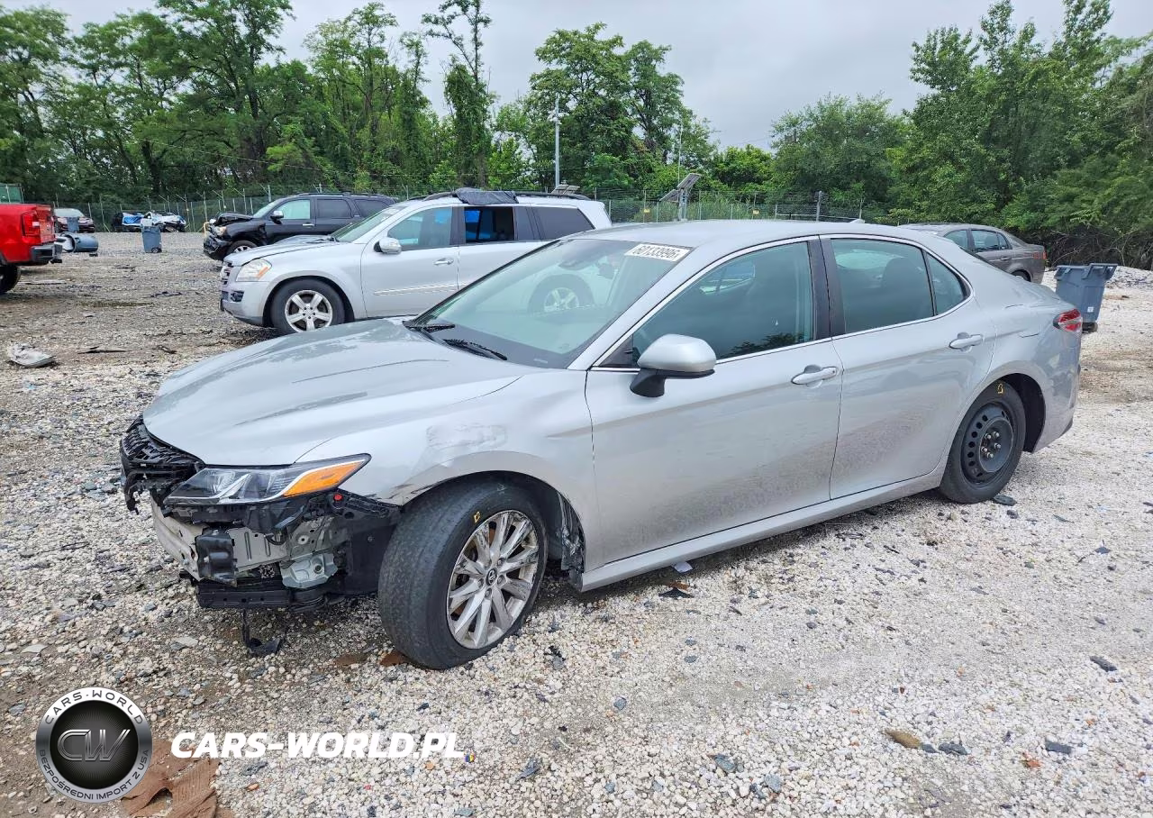 2020 Toyota Camry Le