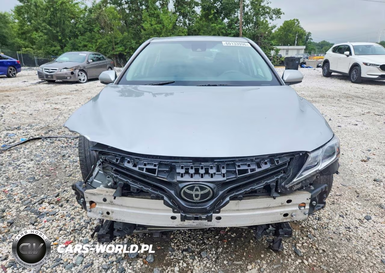 2020 Toyota Camry Le VIN:4T1C11AK0LU347126 - 5