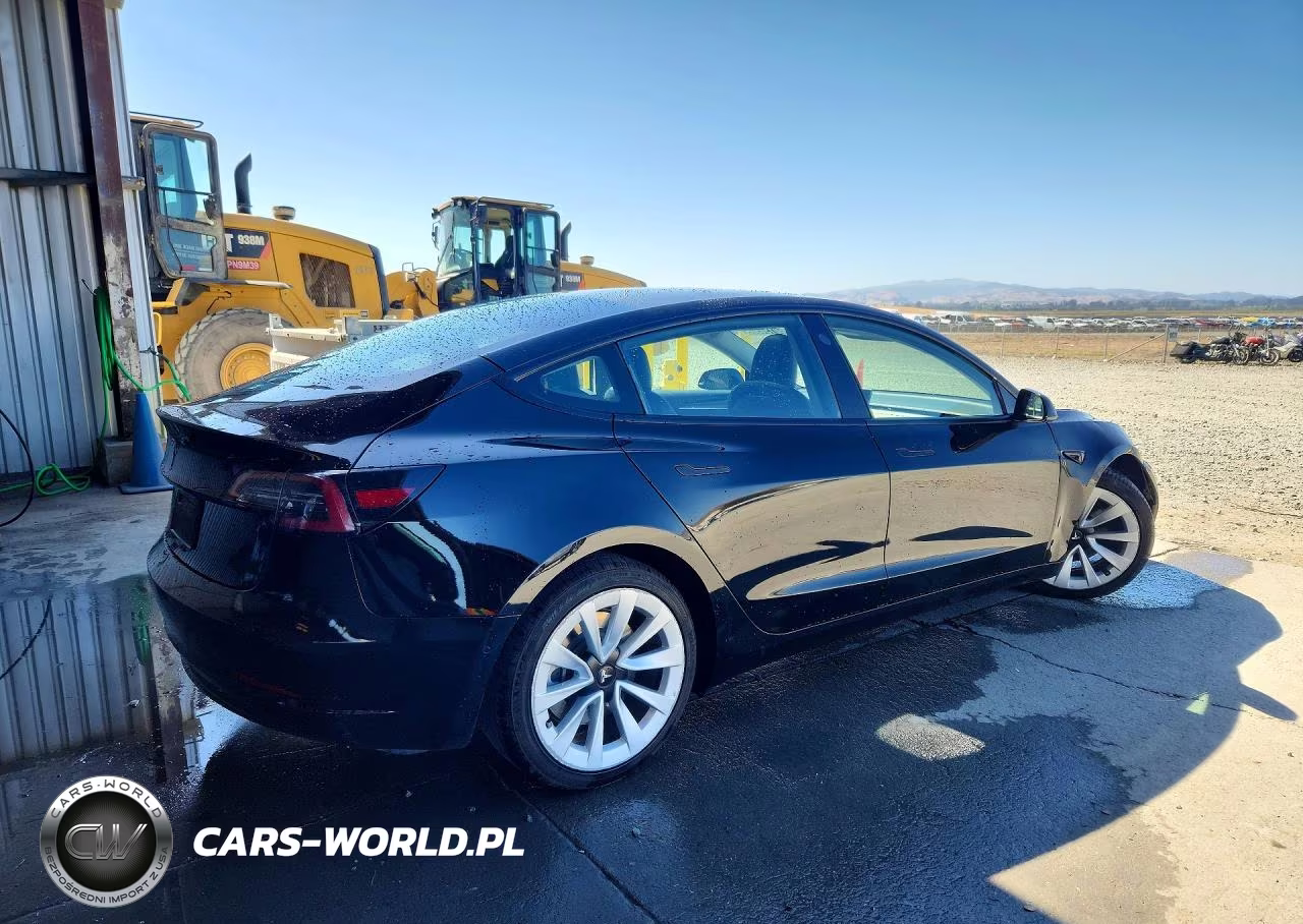 2022 Tesla Model 3 VIN:5YJ3E1EA9NF304538 - 3