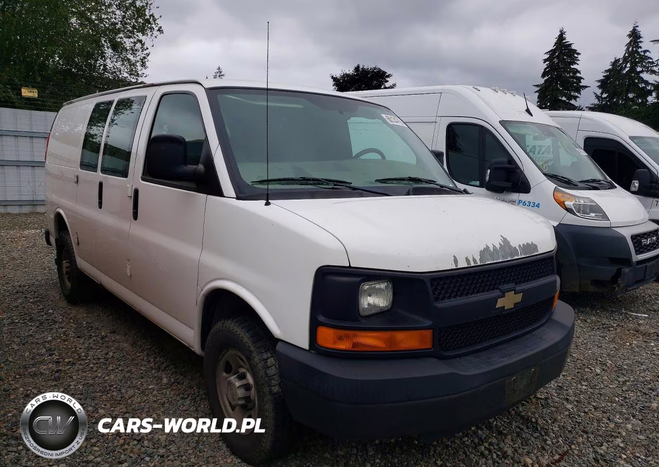 2008 Chevrolet Express G2500 VIN:1GCGG25CX81125151 - 4
