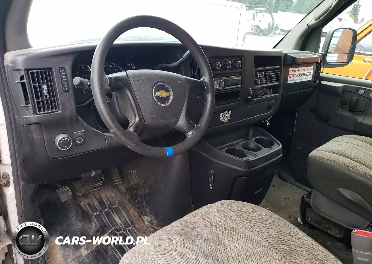 2008 Chevrolet Express G2500 VIN:1GCGG25CX81125151 - 8