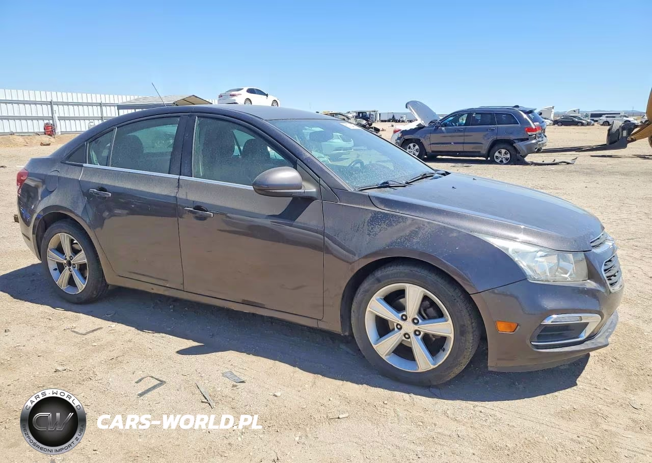 2015 Chevrolet Cruze Lt VIN:1G1PE5SB5F7148682 - 4