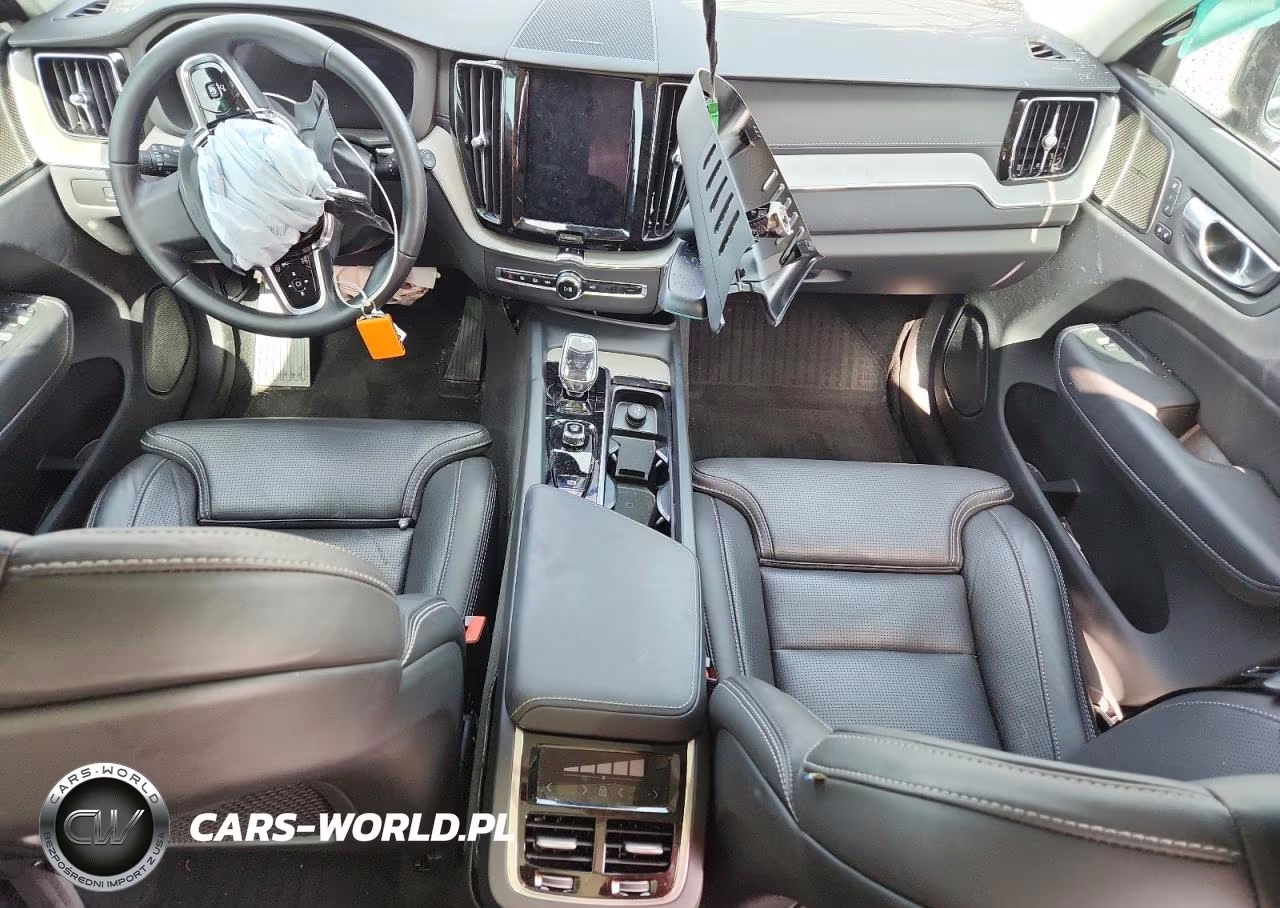 2025 Volvo Xc60 Ultra VIN:YV4M12RM2S1016565 - 8