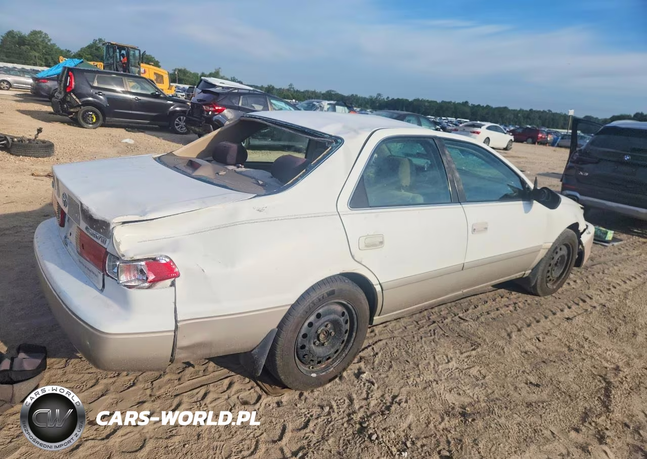 2000 Toyota Camry Le VIN:4T1BG22KXYU963082 - 3