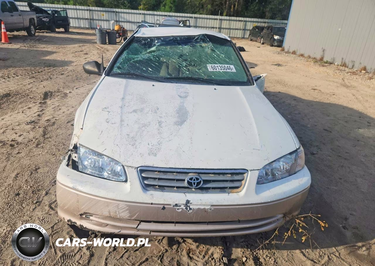 2000 Toyota Camry Le VIN:4T1BG22KXYU963082 - 5