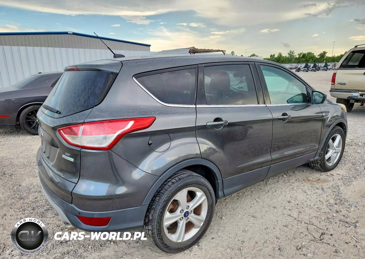 2015 Ford Escape Se VIN:1FMCU0GX2FUB96721 - 3