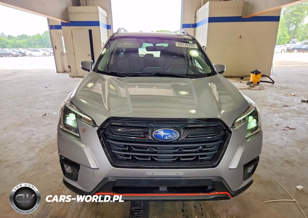 2023 Subaru Forester Sport VIN:JF2SKAJC7PH538208 - 5