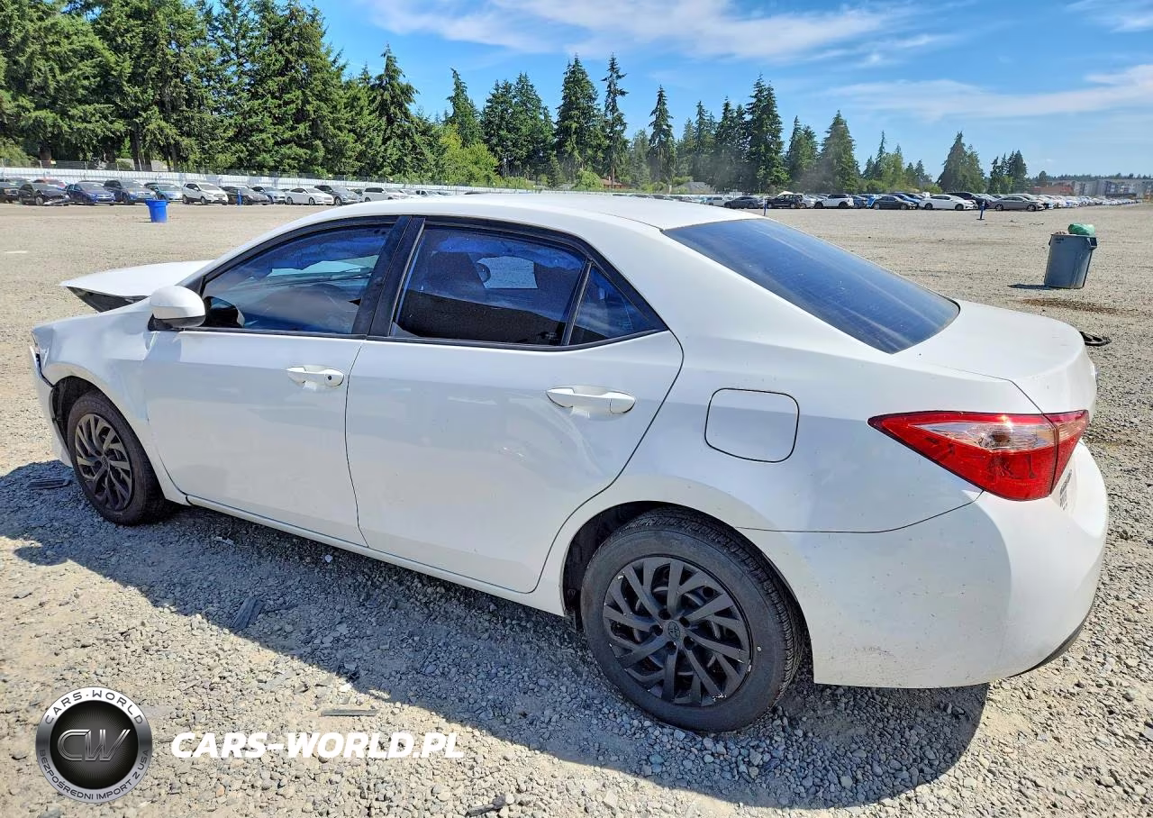 2019 Toyota Corolla Le VIN:5YFBURHE6KP889087 - 2