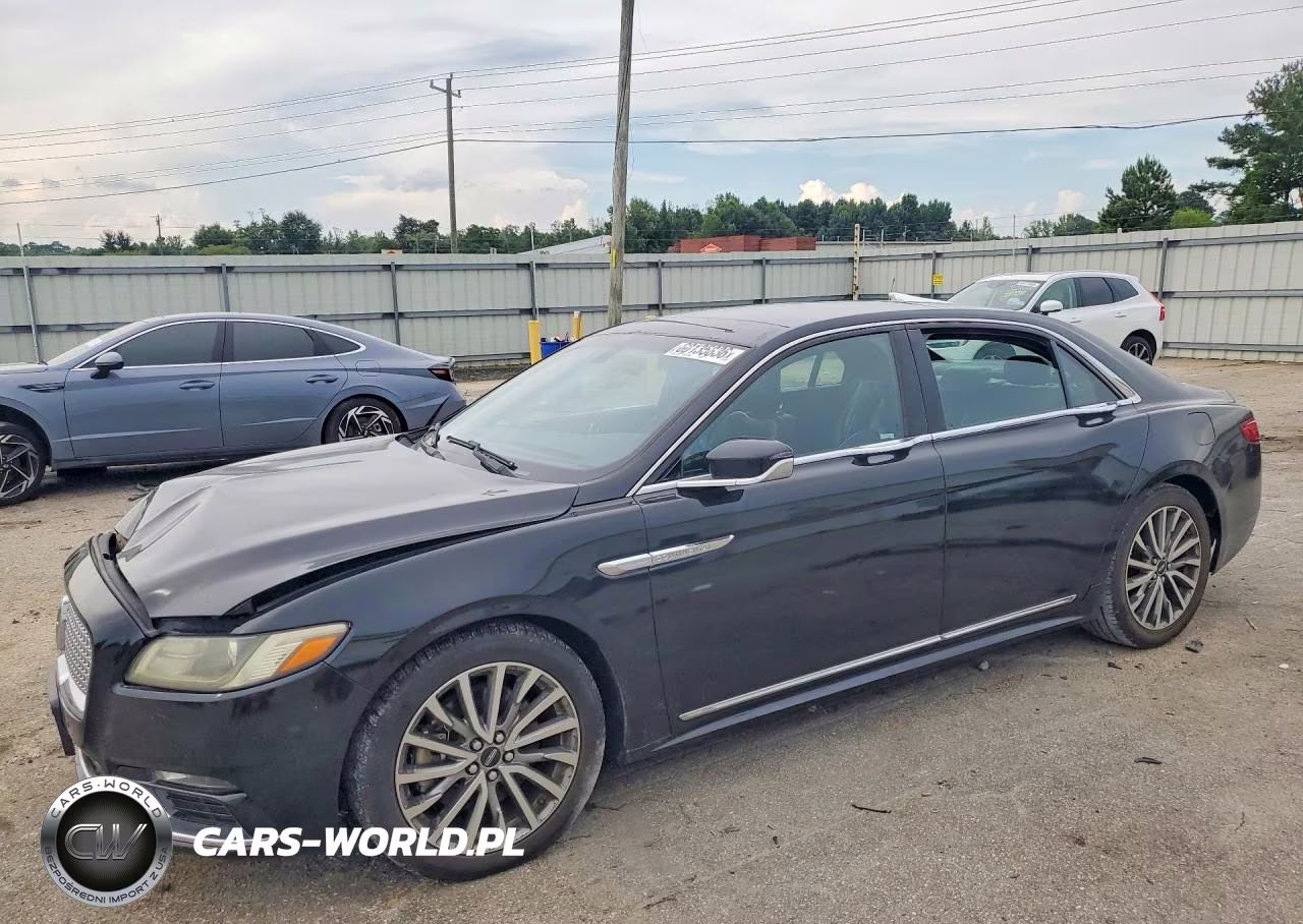 2017 Lincoln Continental Select