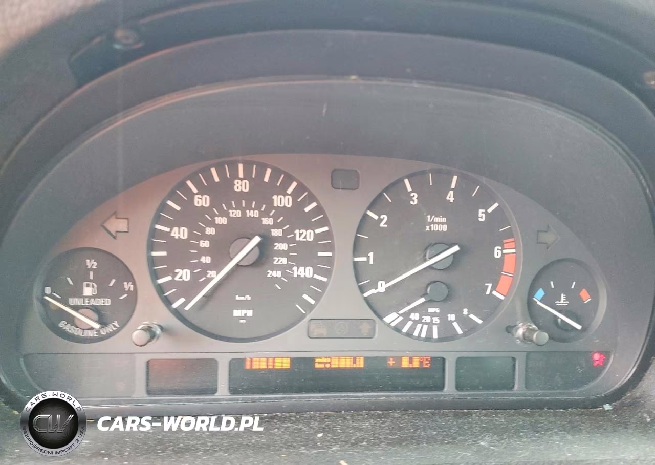 2001 BMW X5 4.4I VIN:WBAFB33521LH10420 - 9