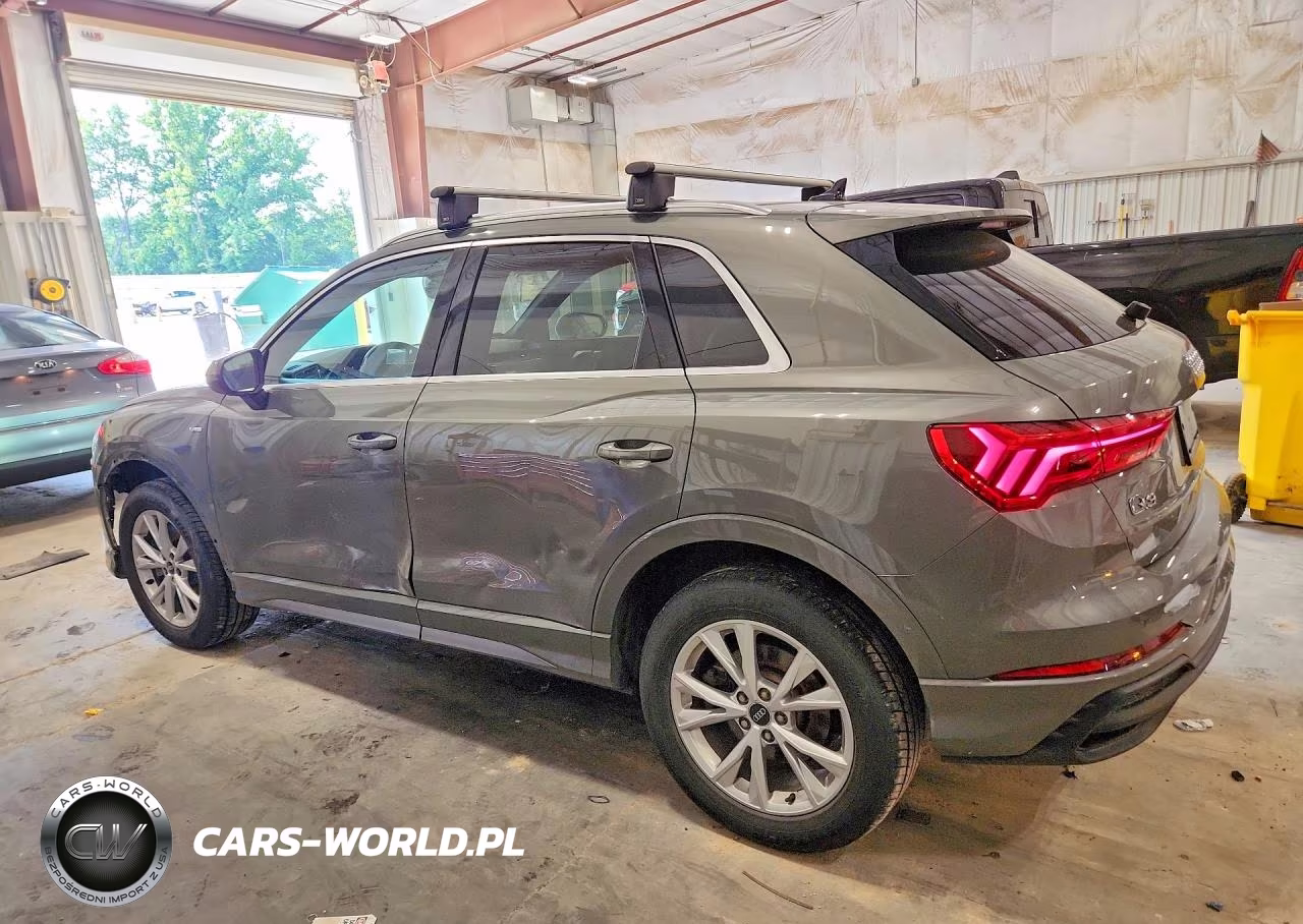 2023 Audi Q3 Premium S Line 45 VIN:WA1DECF31P1132320 - 2