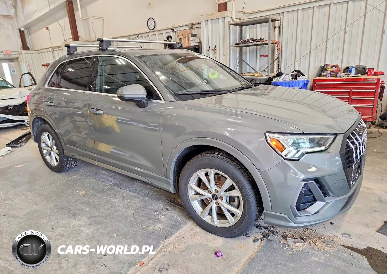 2023 Audi Q3 Premium S Line 45 VIN:WA1DECF31P1132320 - 4