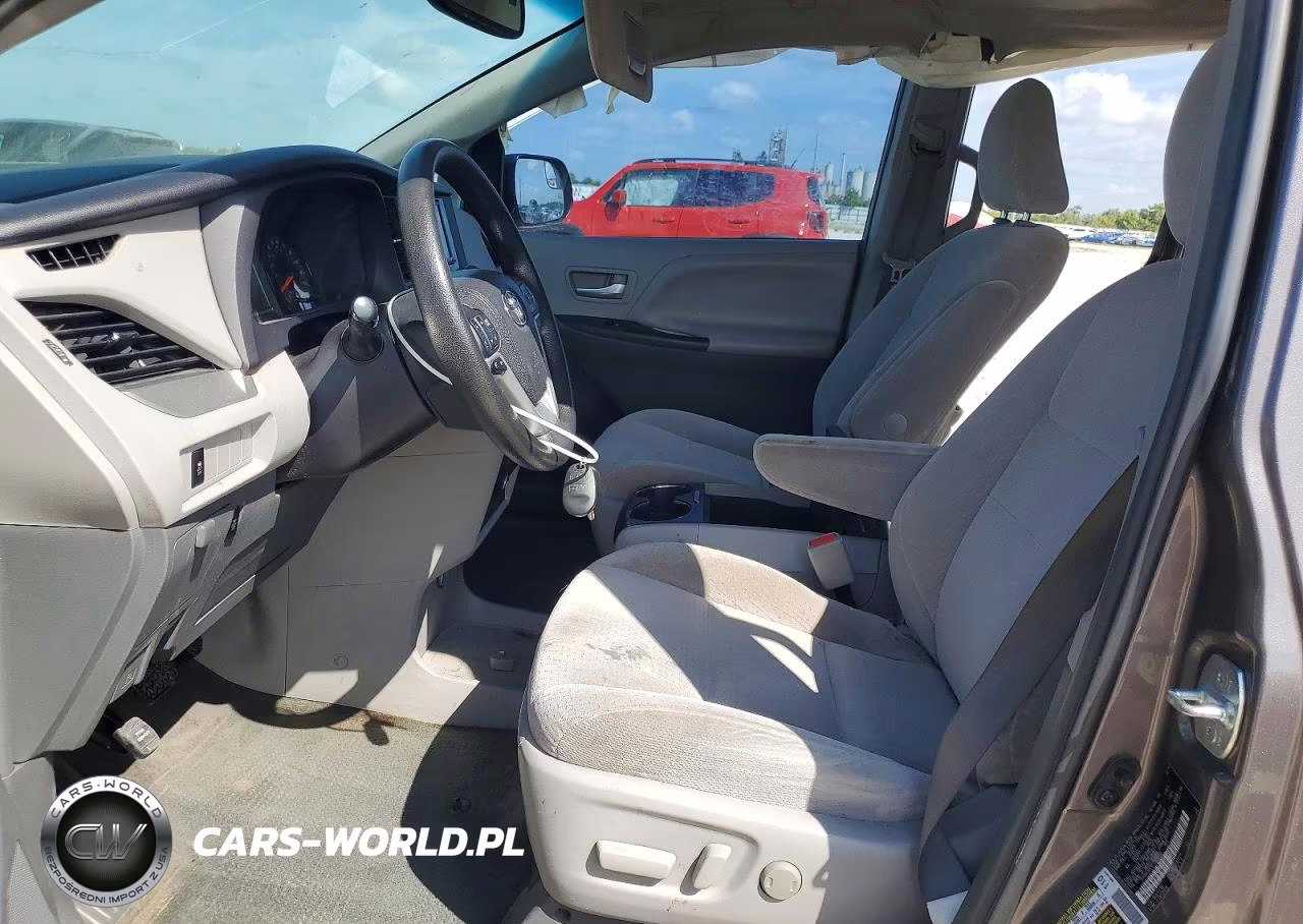 2015 Toyota Sienna Le VIN:5TDKK3DC4FS568573 - 7