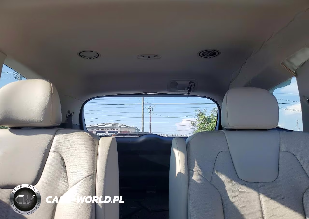 2023 Kia Telluride Ex VIN:5XYP34GC9PG328986 - 10