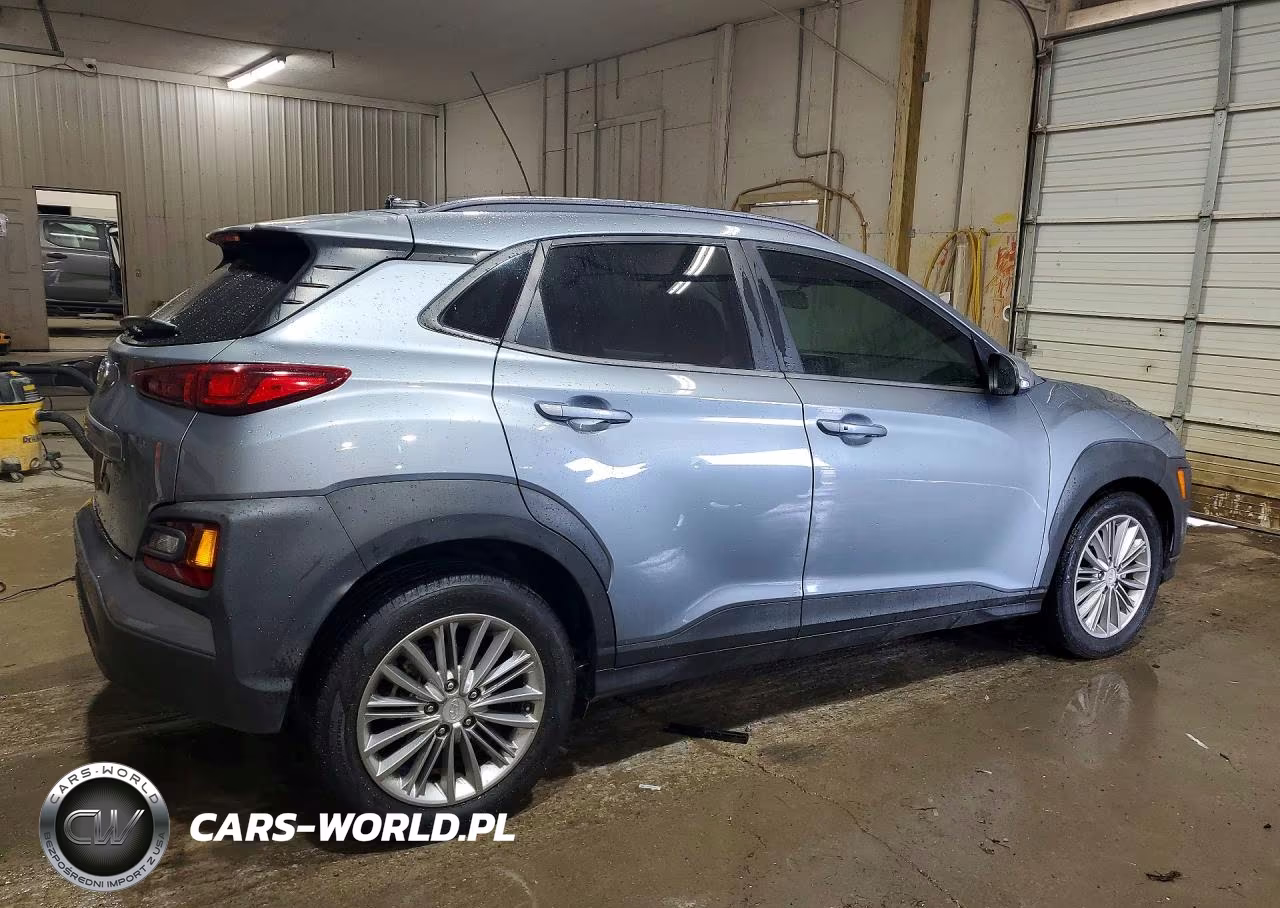 2018 Hyundai Kona Sel VIN:KM8K22AAXJU066891 - 3