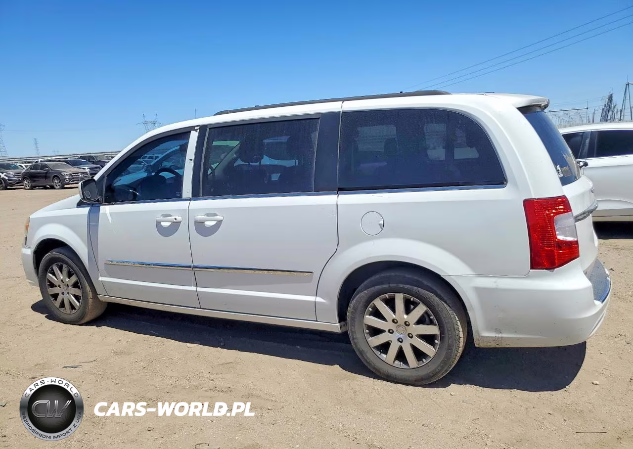 2014 Chrysler Town & Country Touring VIN:2C4RC1BG4ER446177 - 2