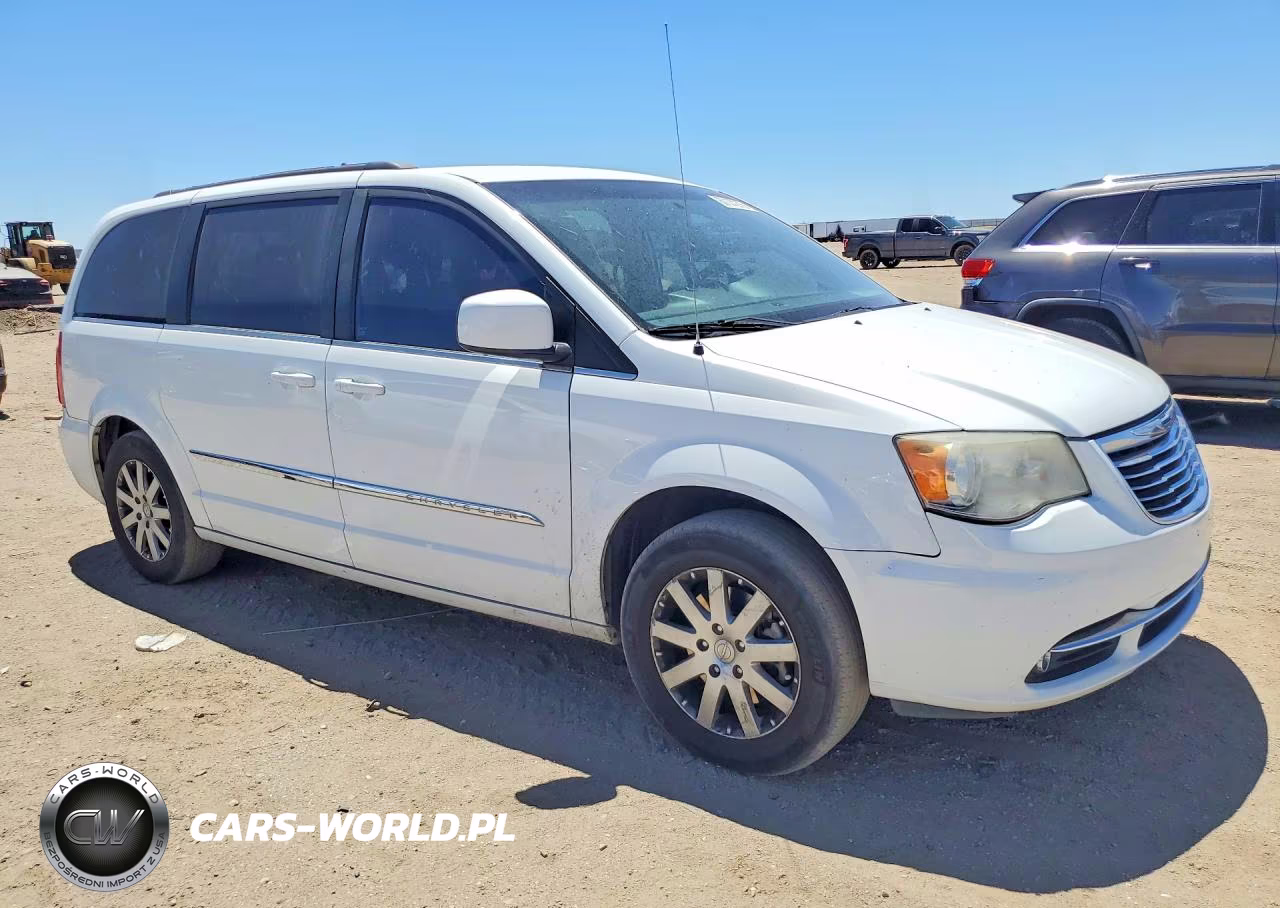 2014 Chrysler Town & Country Touring VIN:2C4RC1BG4ER446177 - 4