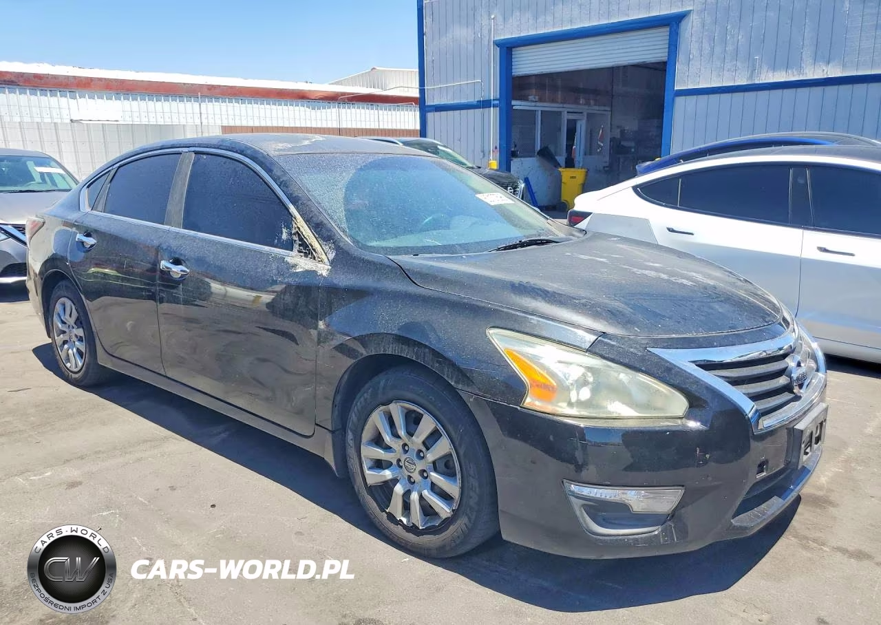 2015 Nissan Altima 2.5 S VIN:1N4AL3APXFC198723 - 4