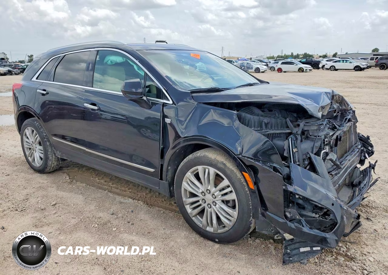 2018 Cadillac Xt5 Premium Luxury VIN:1GYKNERS8JZ119305 - 4