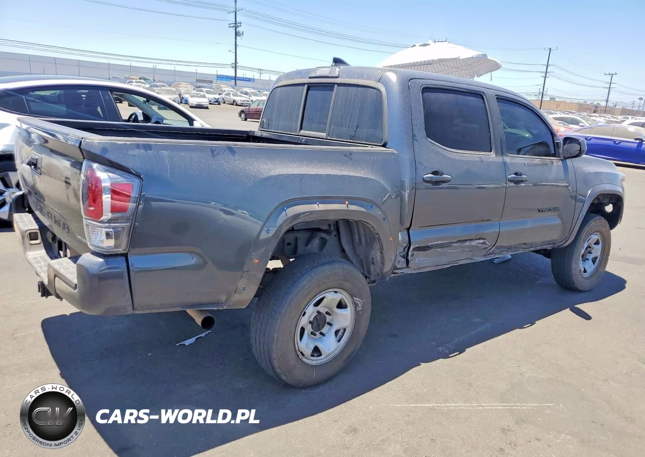 2017 Toyota Tacoma Sr5 V6 VIN:3TMCZ5AN5HM093746 - 3