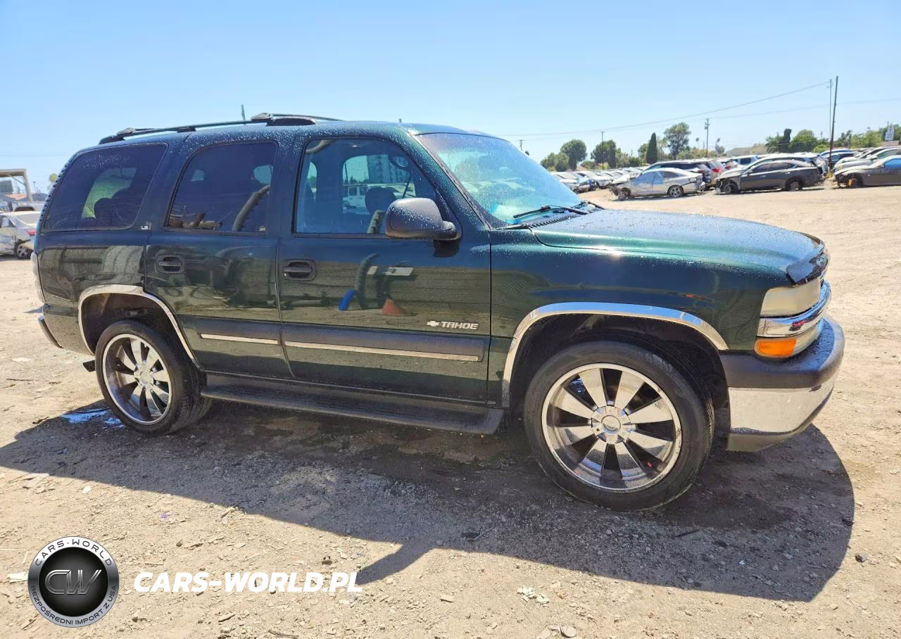 2002 Chevrolet Tahoe C1500 VIN:1GNEC13V82R222219 - 4